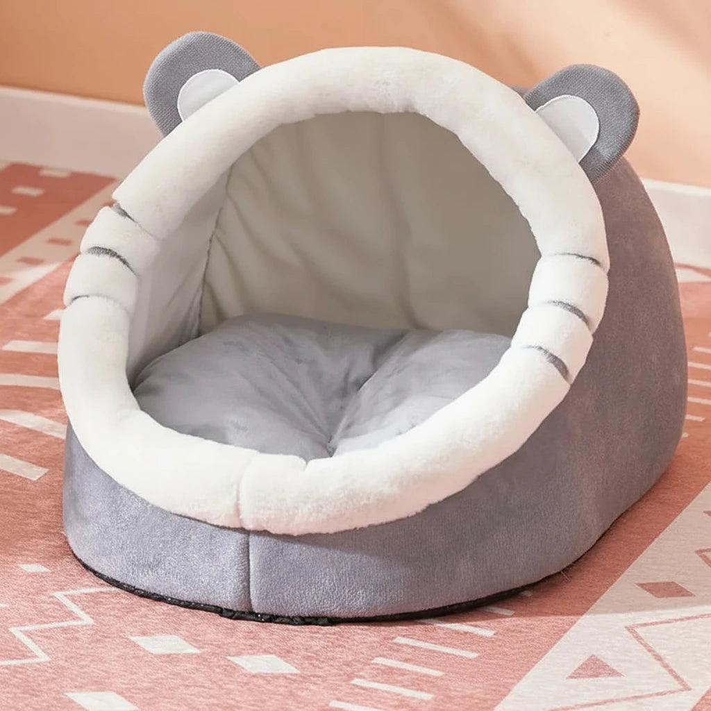 Winter Ready Cat Bed (for All Seasons)